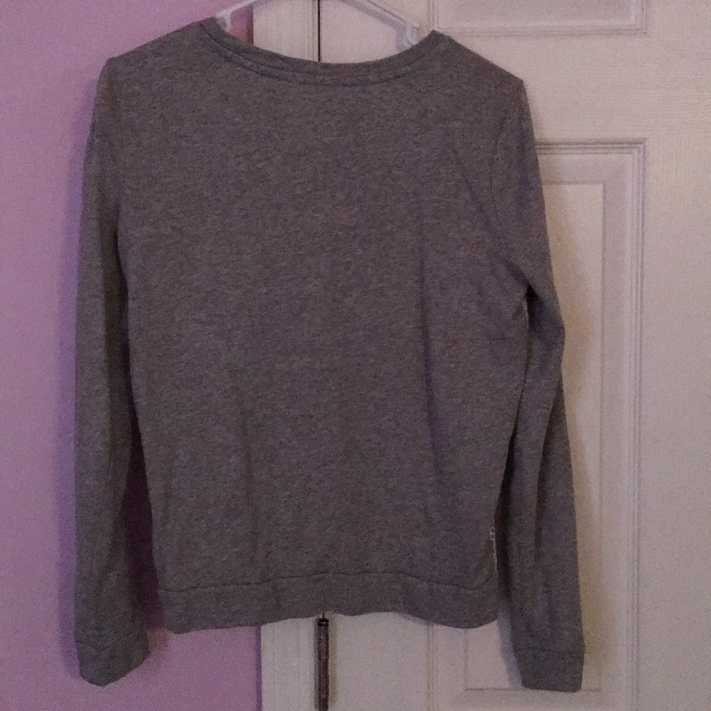 Sweatshirt - Picture 2 of 3